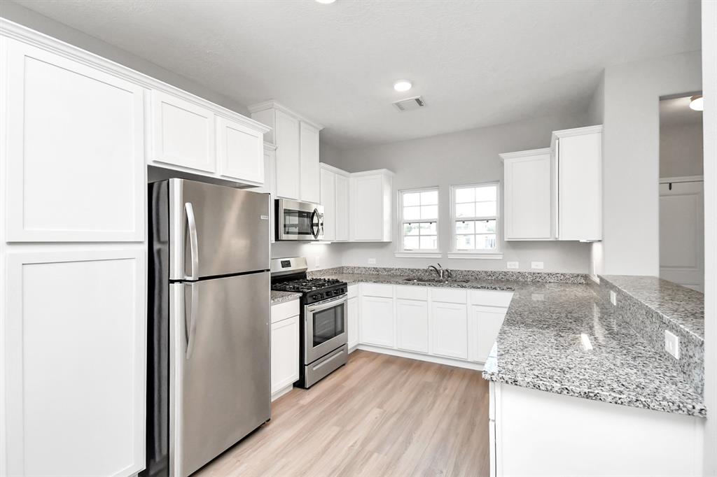 1294 Road 5102, Cleveland, Texas image 15