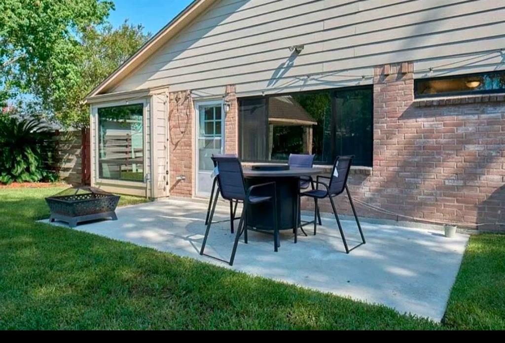 5115 Prairie Creek Drive