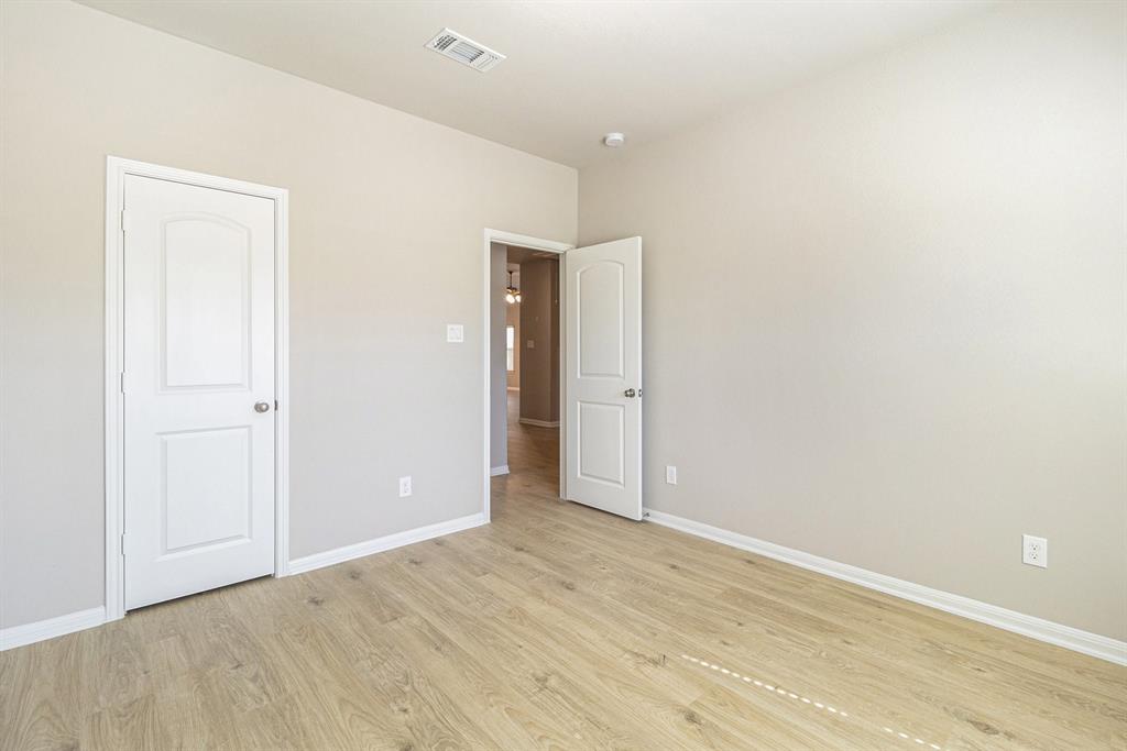 212 Forest Park Drive, West Columbia, Texas image 22