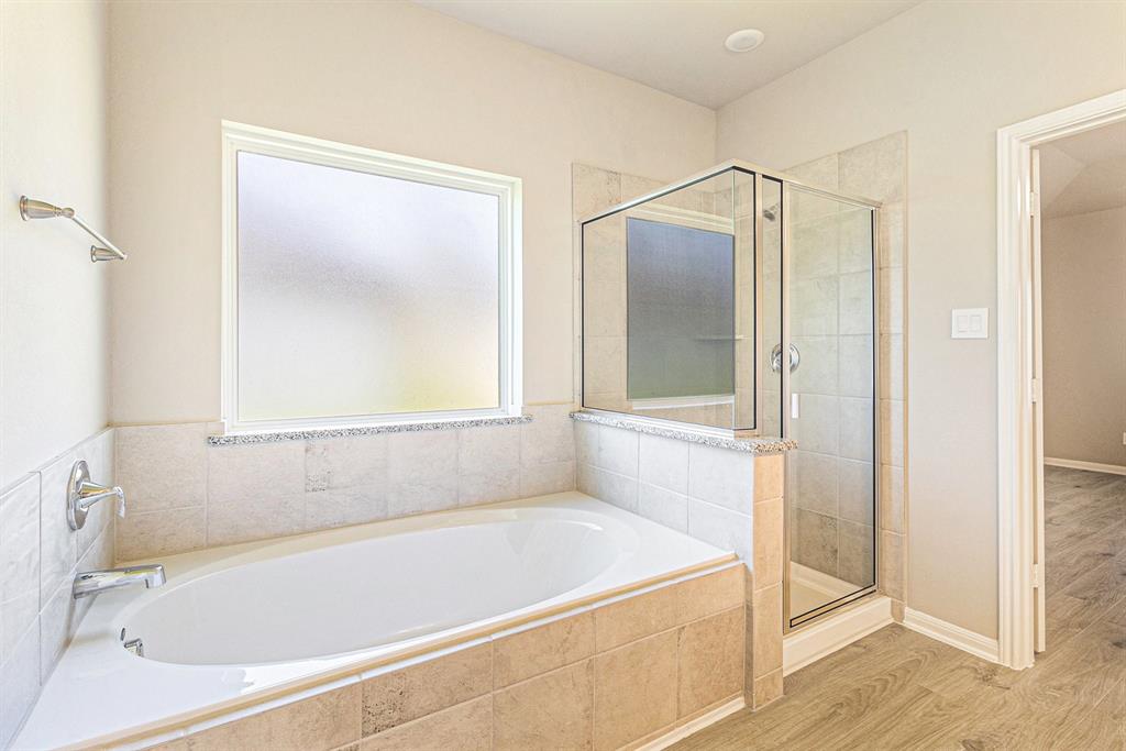 212 Forest Park Drive, West Columbia, Texas image 20