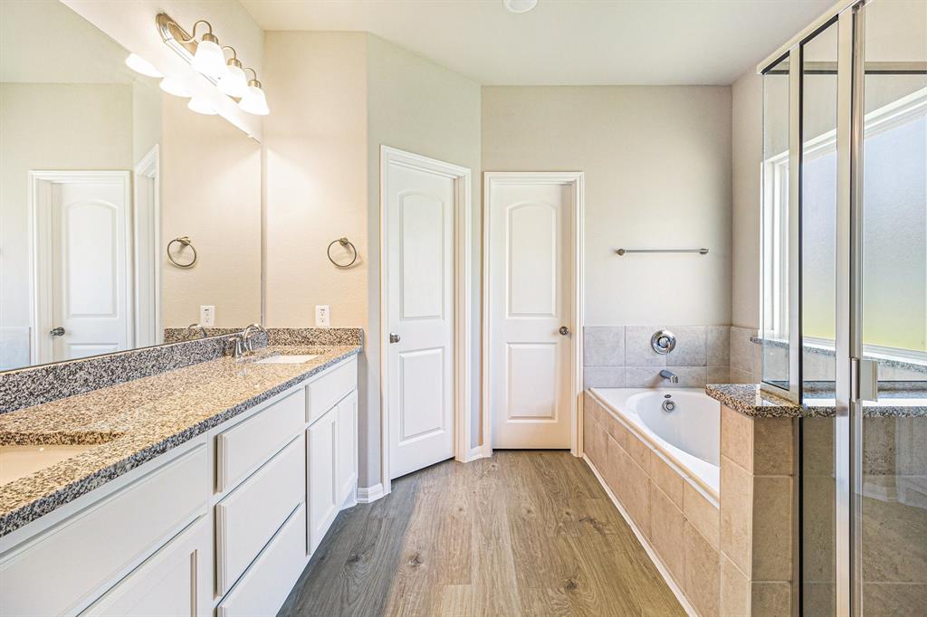 212 Forest Park Drive, West Columbia, Texas image 18