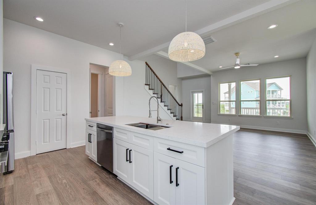 25814 Bay Breeze Drive, Galveston, Texas image 19