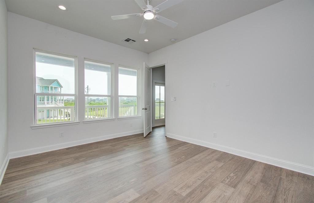 25814 Bay Breeze Drive, Galveston, Texas image 24