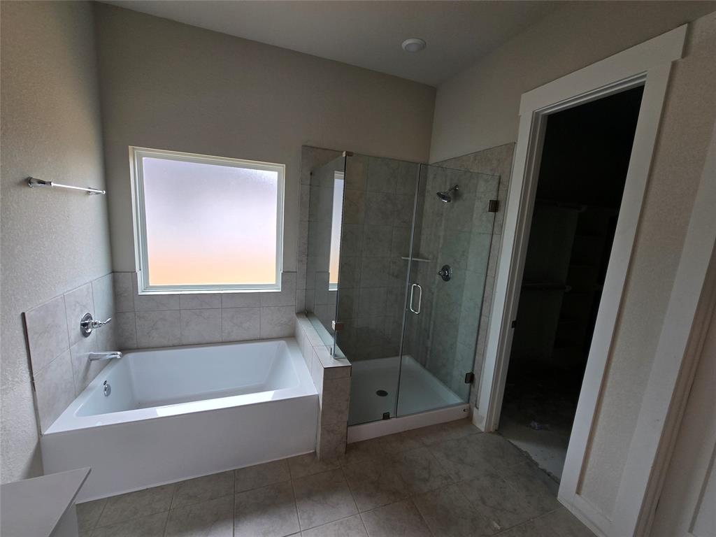 604 Golden Aster Boulevard, Waller, Texas image 13