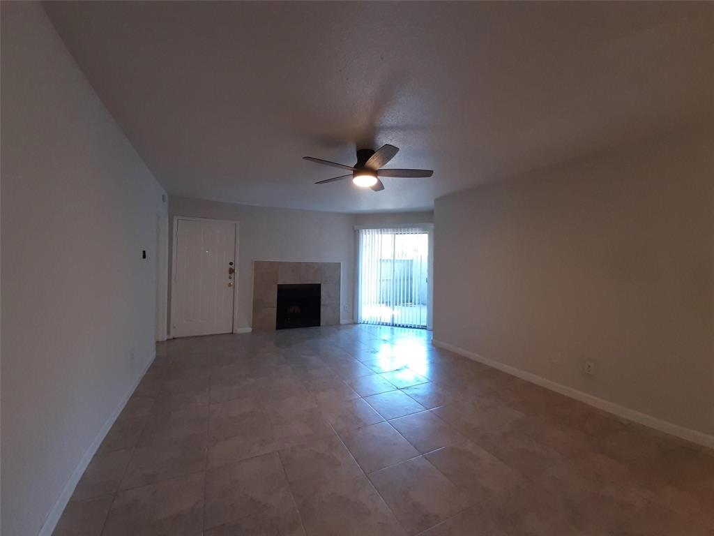 9700 Leawood Boulevard #1105, Houston, Texas image 4