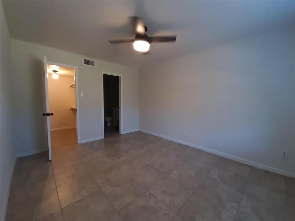 9700 Leawood Boulevard #1105, Houston, Texas image 16