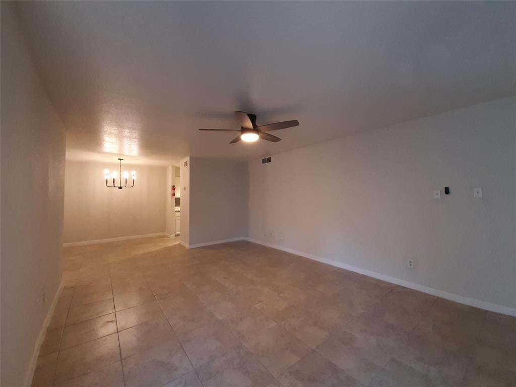 9700 Leawood Boulevard #1105, Houston, Texas image 5