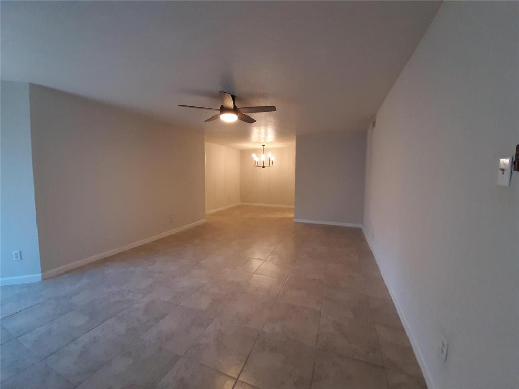 9700 Leawood Boulevard #1105, Houston, Texas image 6