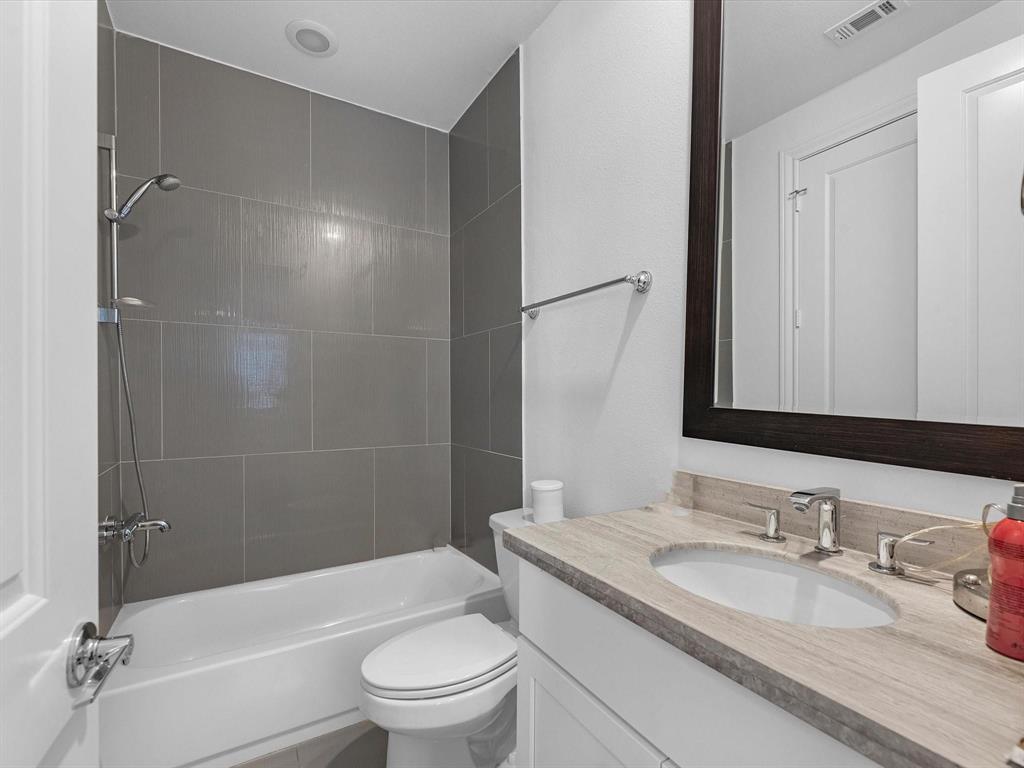 2734 Harvard Street, Houston, Texas image 13