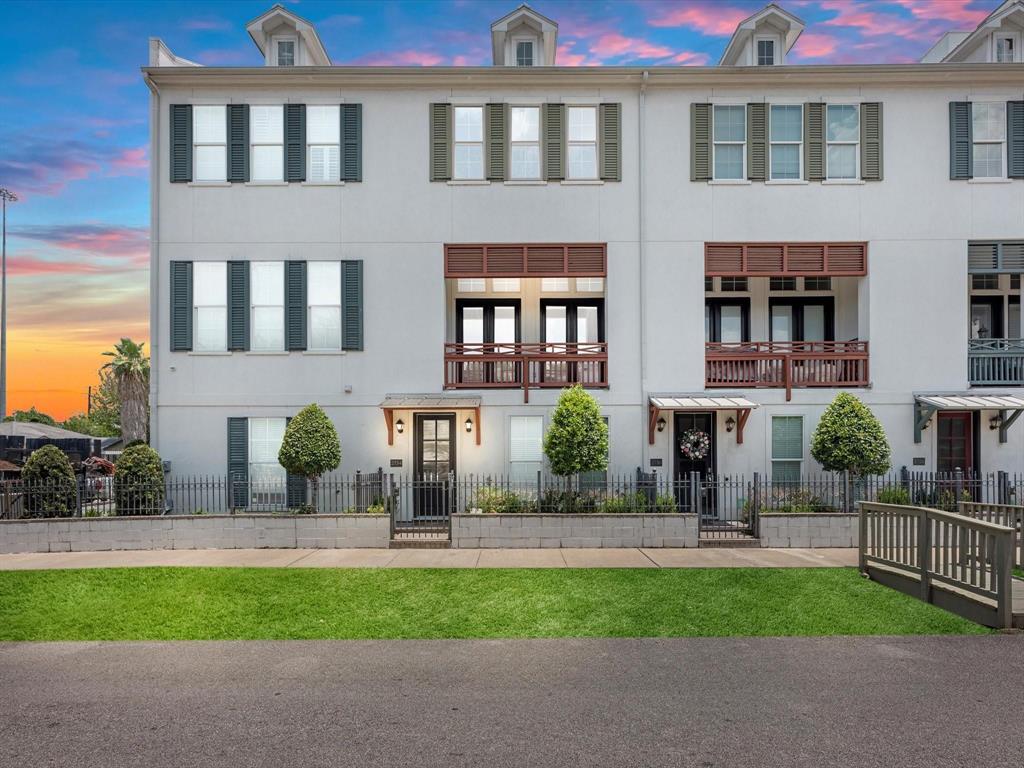 2734 Harvard Street, Houston, Texas image 8