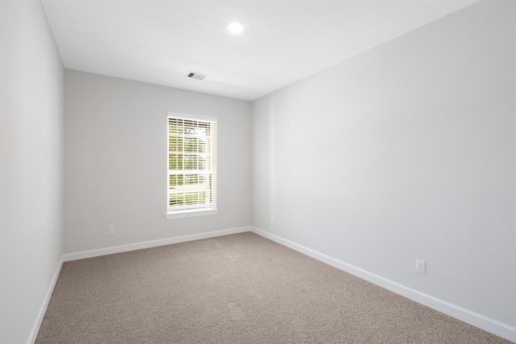 6123 White Spruce Drive, Conroe, Texas image 10