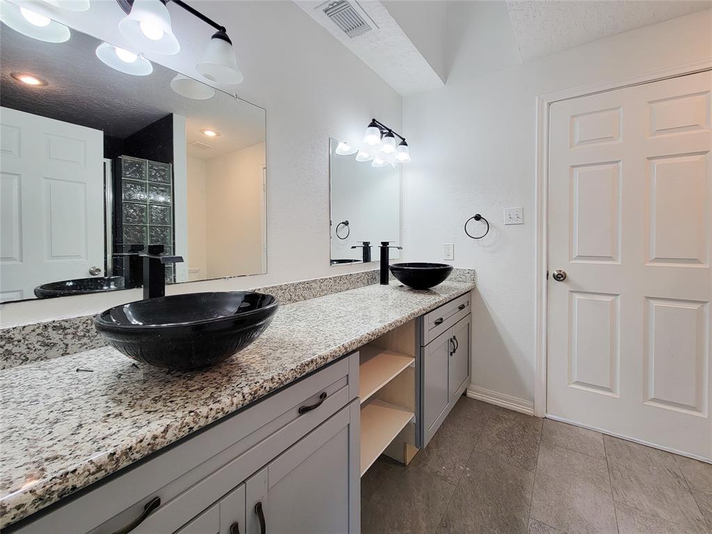 5703 Fraser Avenue, Galveston, Texas image 17
