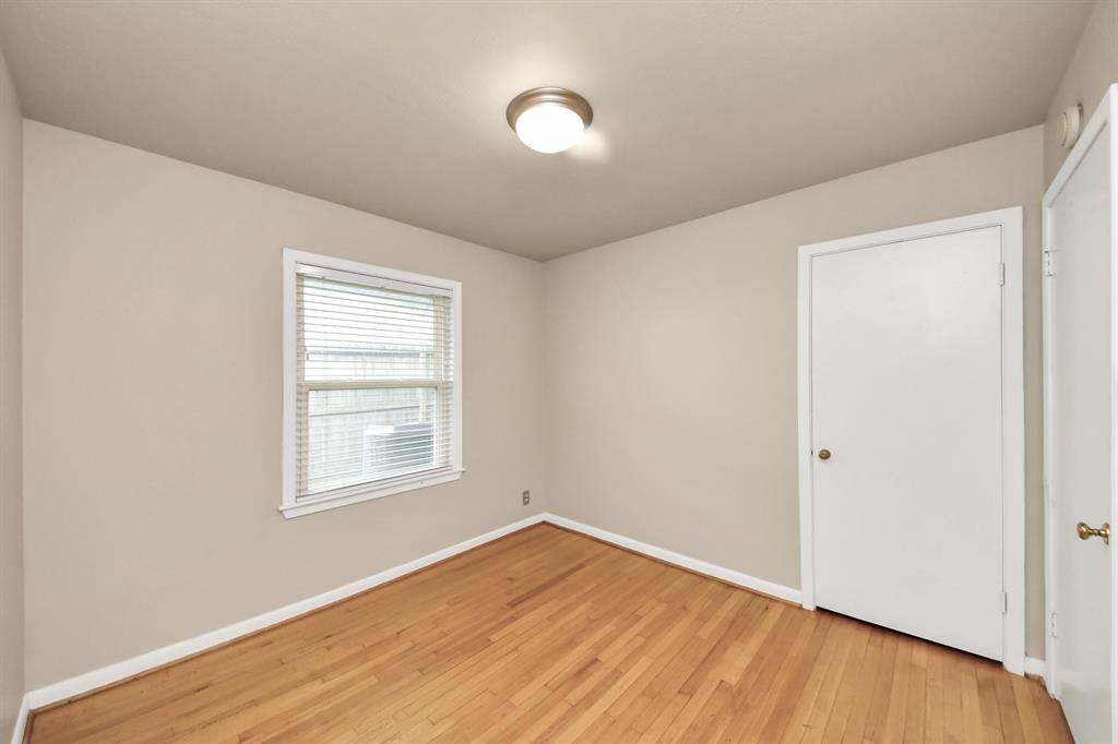 1831 Watercrest Drive, Houston, Texas image 23