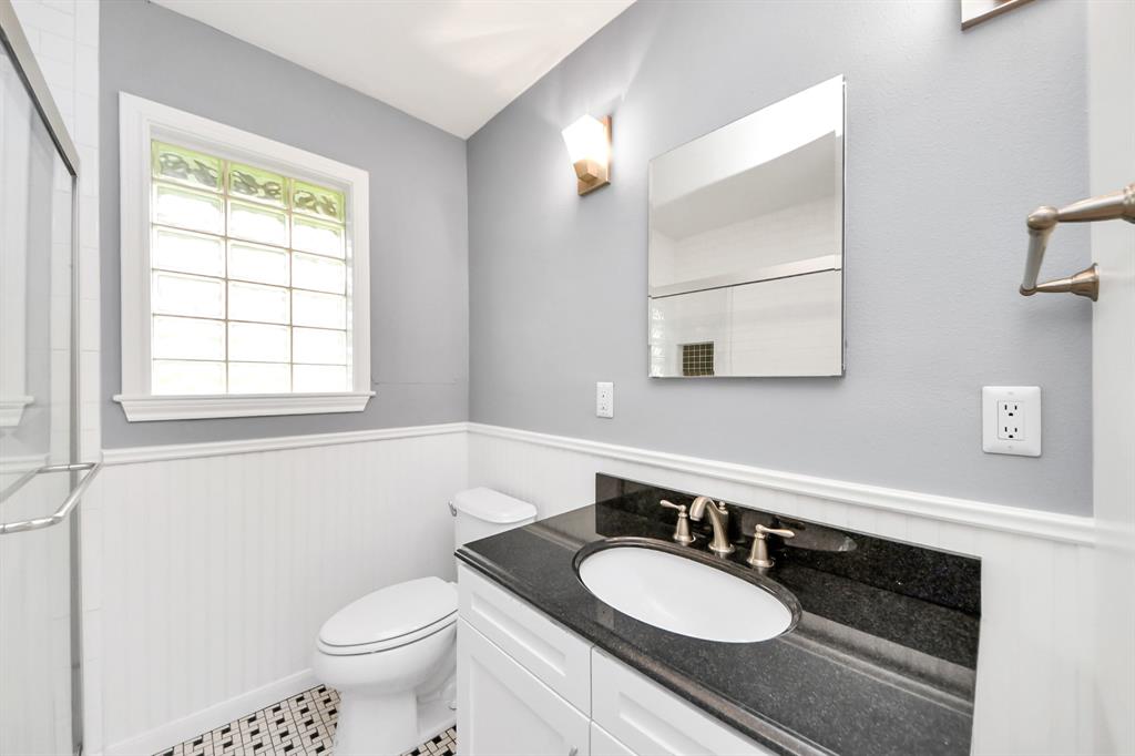 1831 Watercrest Drive, Houston, Texas image 28
