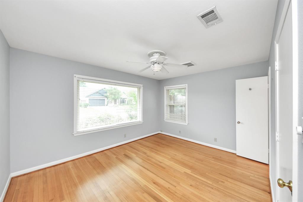 1831 Watercrest Drive, Houston, Texas image 20