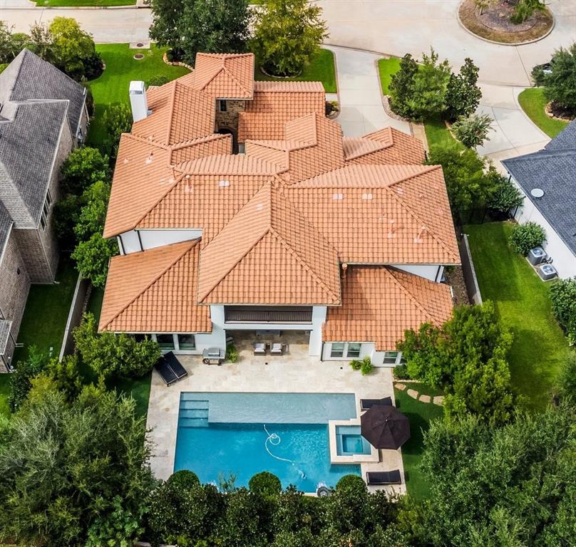 18 Hollyflower Place