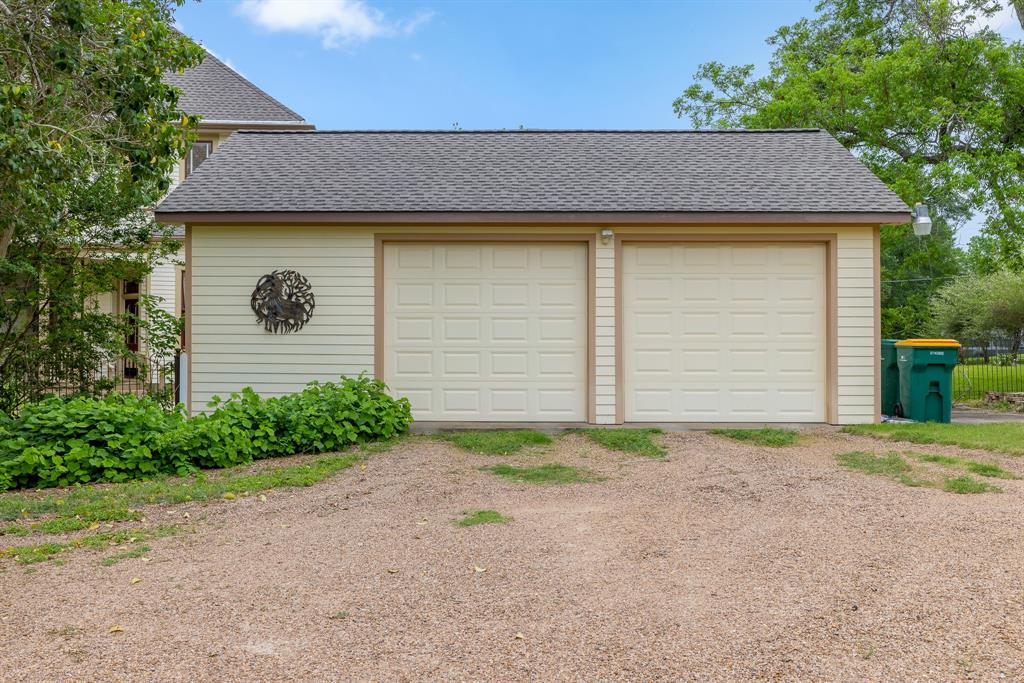209 E Fannin Street, La Grange, Texas image 29