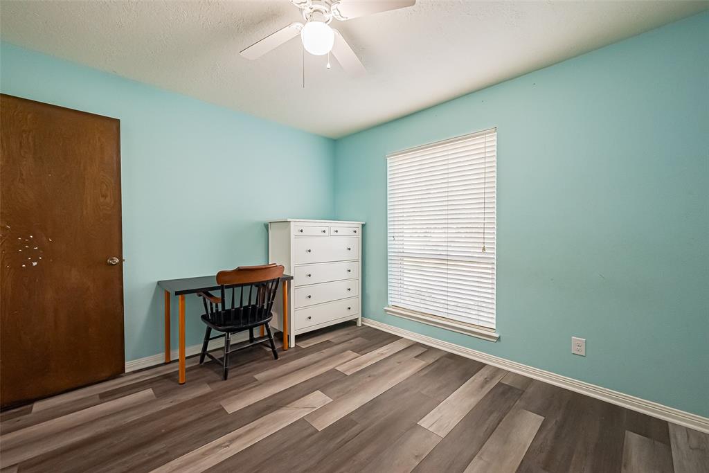 511 Lorie Lane, Seabrook, Texas image 24
