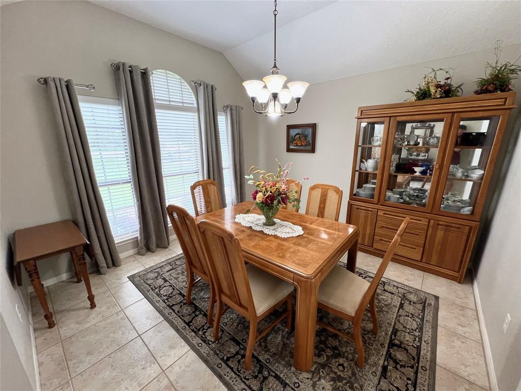 201 Westwood/county Road 614 Rd, Angleton, Texas image 4