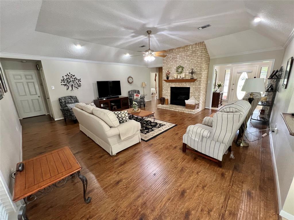 201 Westwood/county Road 614 Rd, Angleton, Texas image 5