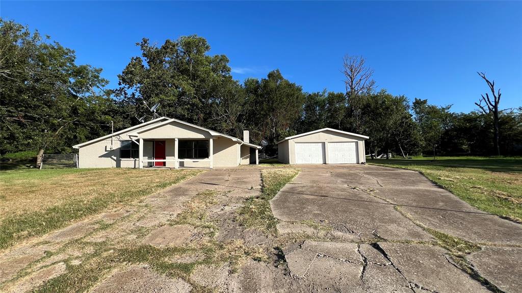 20 W Oakridge Drive, Point Blank, Texas image 4