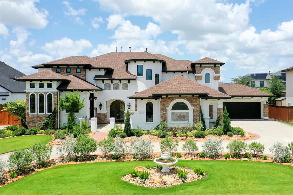 19210 S Frio River Circle, Cypress, Texas image 1