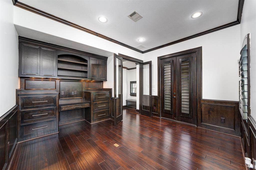 19210 S Frio River Circle, Cypress, Texas image 27