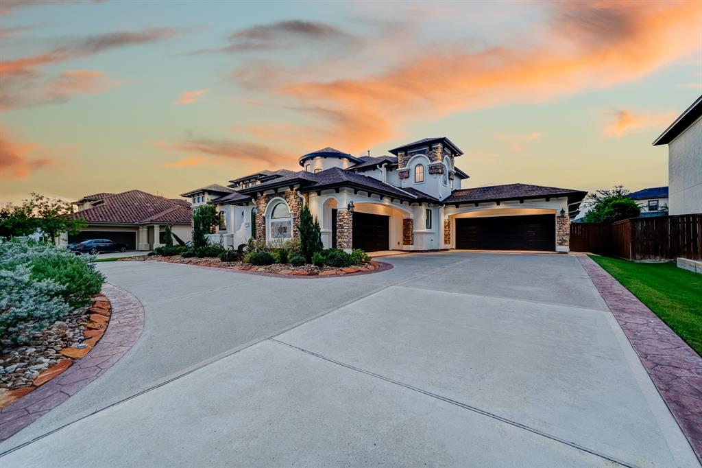 19210 S Frio River Circle, Cypress, Texas image 4