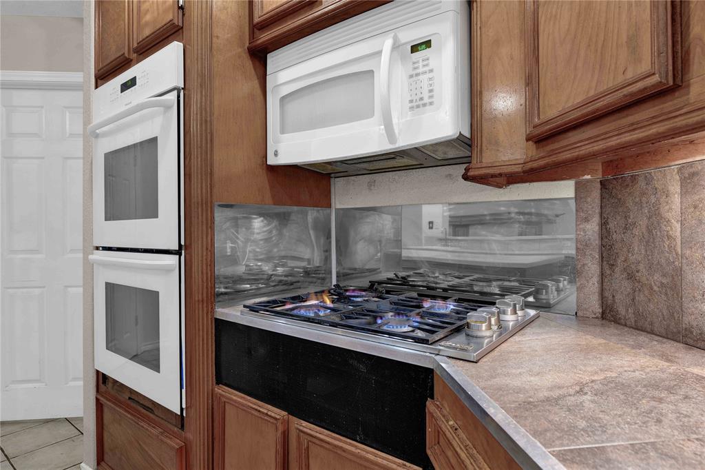 10802 4th 1/2 Street, Santa Fe, Texas image 14