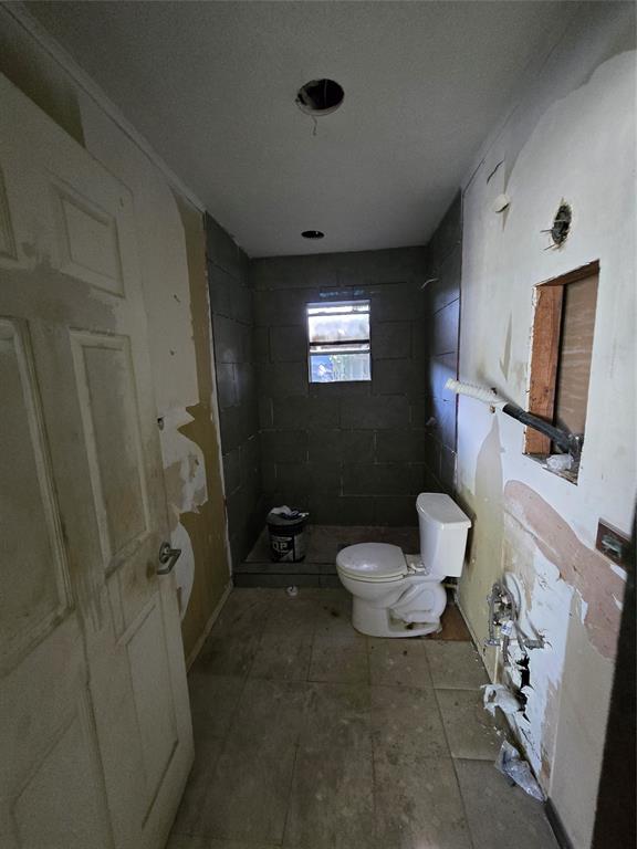 807 Pearl Avenue Ave, Baytown, Texas image 5