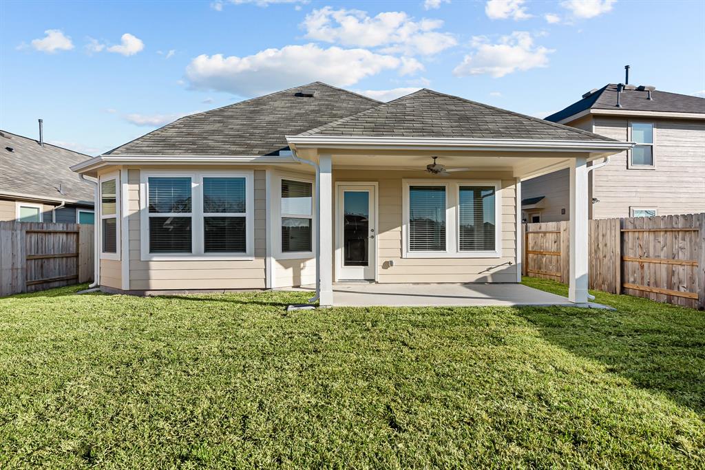 22338 Curly Maple Drive, New Caney, Texas image 30