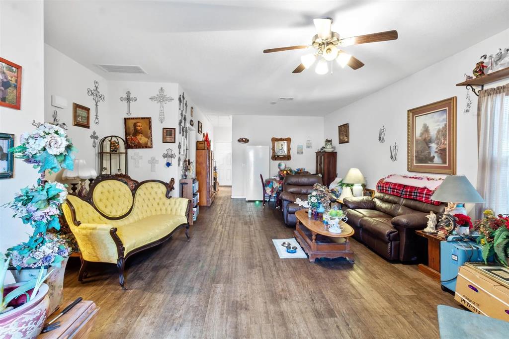 266 Joyce Street, Brookeland, Texas image 4