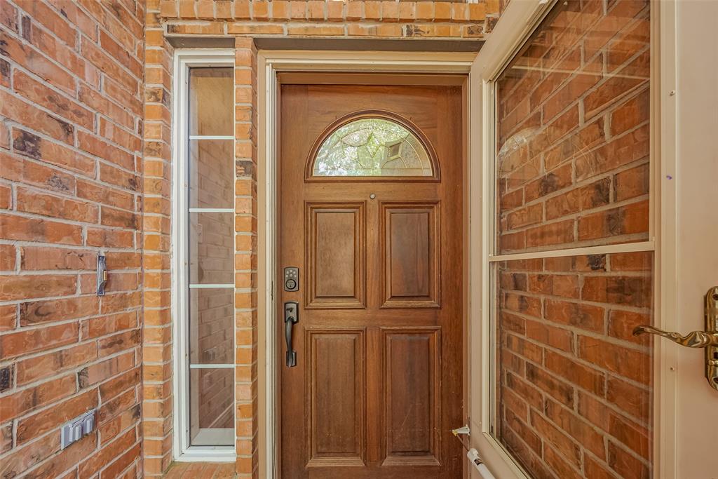 4910 Chase Wick Drive, Bacliff, Texas image 5