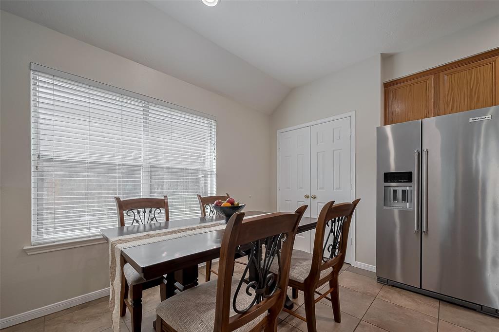 4910 Chase Wick Drive, Bacliff, Texas image 16