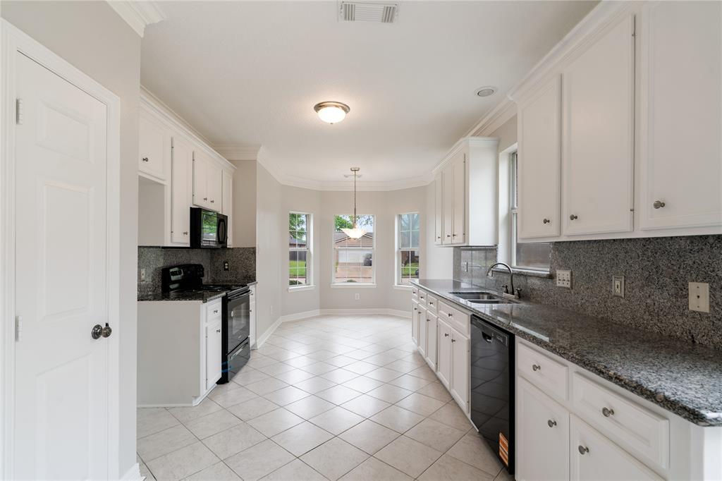 1915 Tarpley Court, Katy, Texas image 8