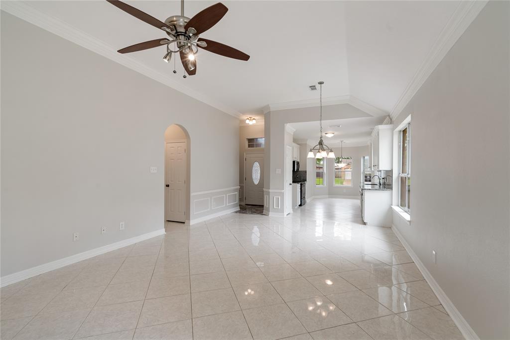 1915 Tarpley Court, Katy, Texas image 6