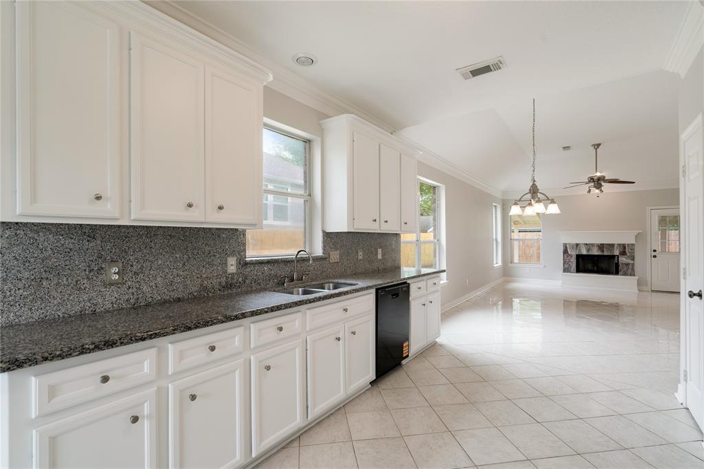 1915 Tarpley Court, Katy, Texas image 9
