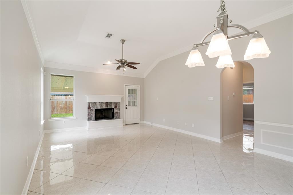 1915 Tarpley Court, Katy, Texas image 5