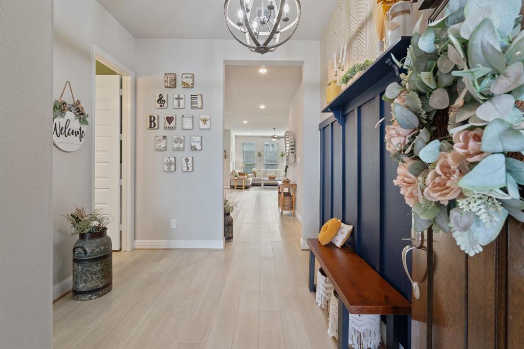 10267 Bayou Oaks Drive, Conroe, Texas image 3
