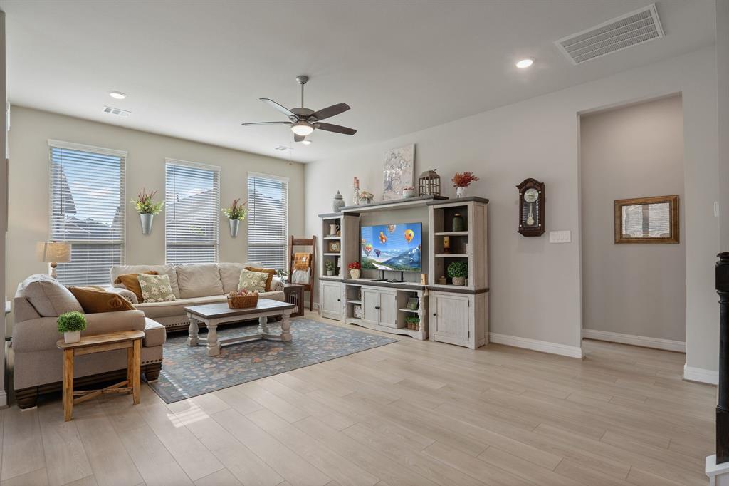 10267 Bayou Oaks Drive, Conroe, Texas image 15
