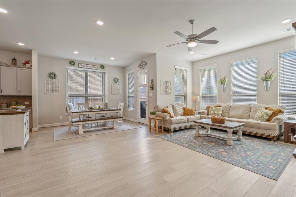 10267 Bayou Oaks Drive, Conroe, Texas image 16
