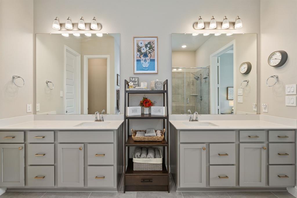 10267 Bayou Oaks Drive, Conroe, Texas image 23