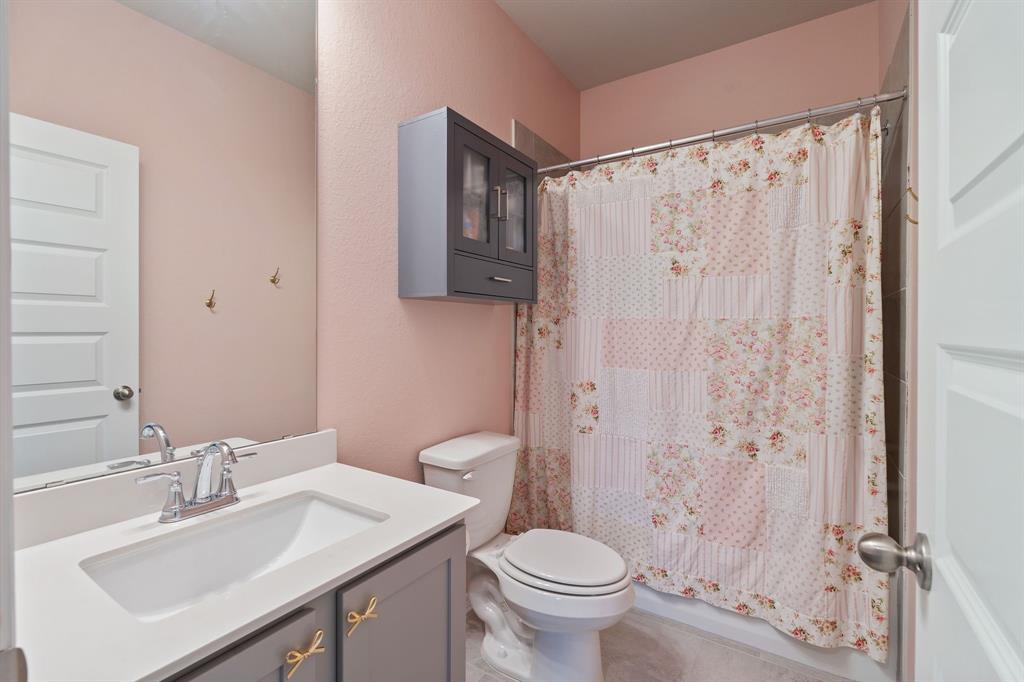 10267 Bayou Oaks Drive, Conroe, Texas image 33