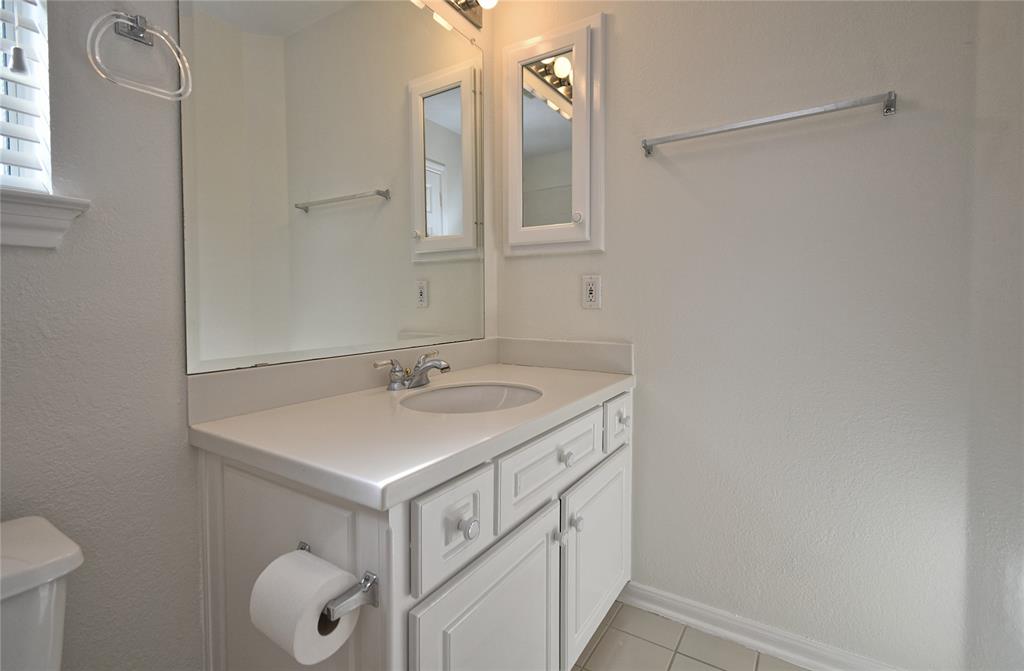 2810 Whispering Fern Court, Kingwood, Texas image 40