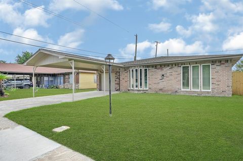 Single Family Residence in Galena Park TX 1304 Sage Drive.jpg