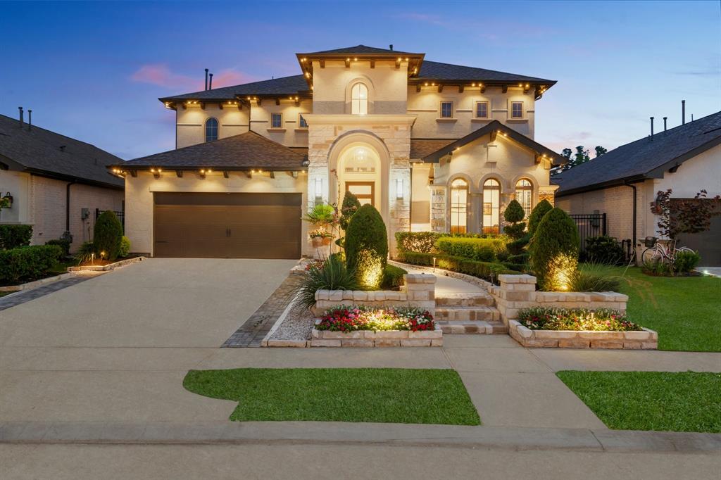 4516 Woodland Bend Court, Spring, Texas image 1