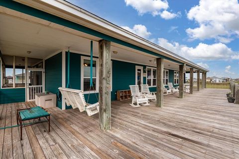 A home in Crystal Beach