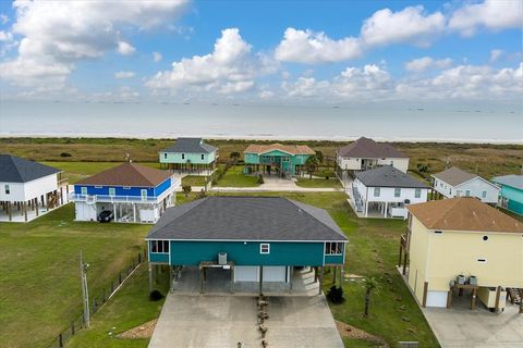 A home in Crystal Beach