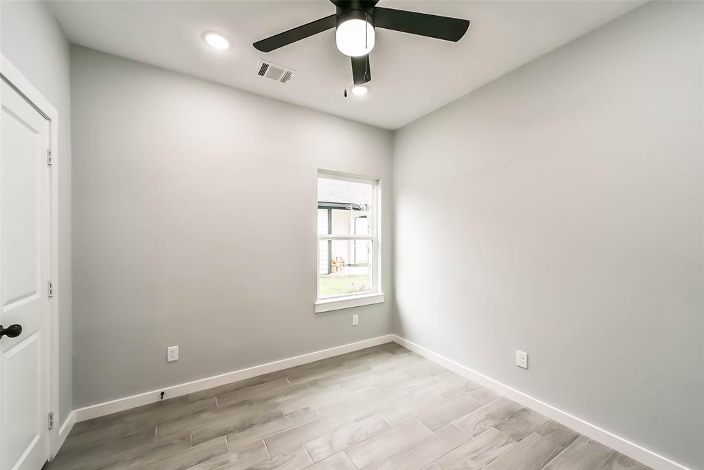 278 Jewel Street, Conroe, Texas image 22