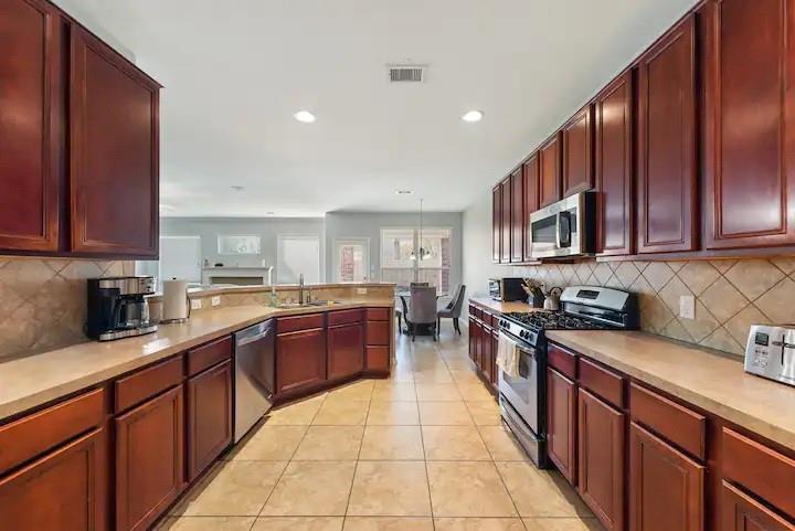 22323 Lamaster Lane, Spring, Texas image 8